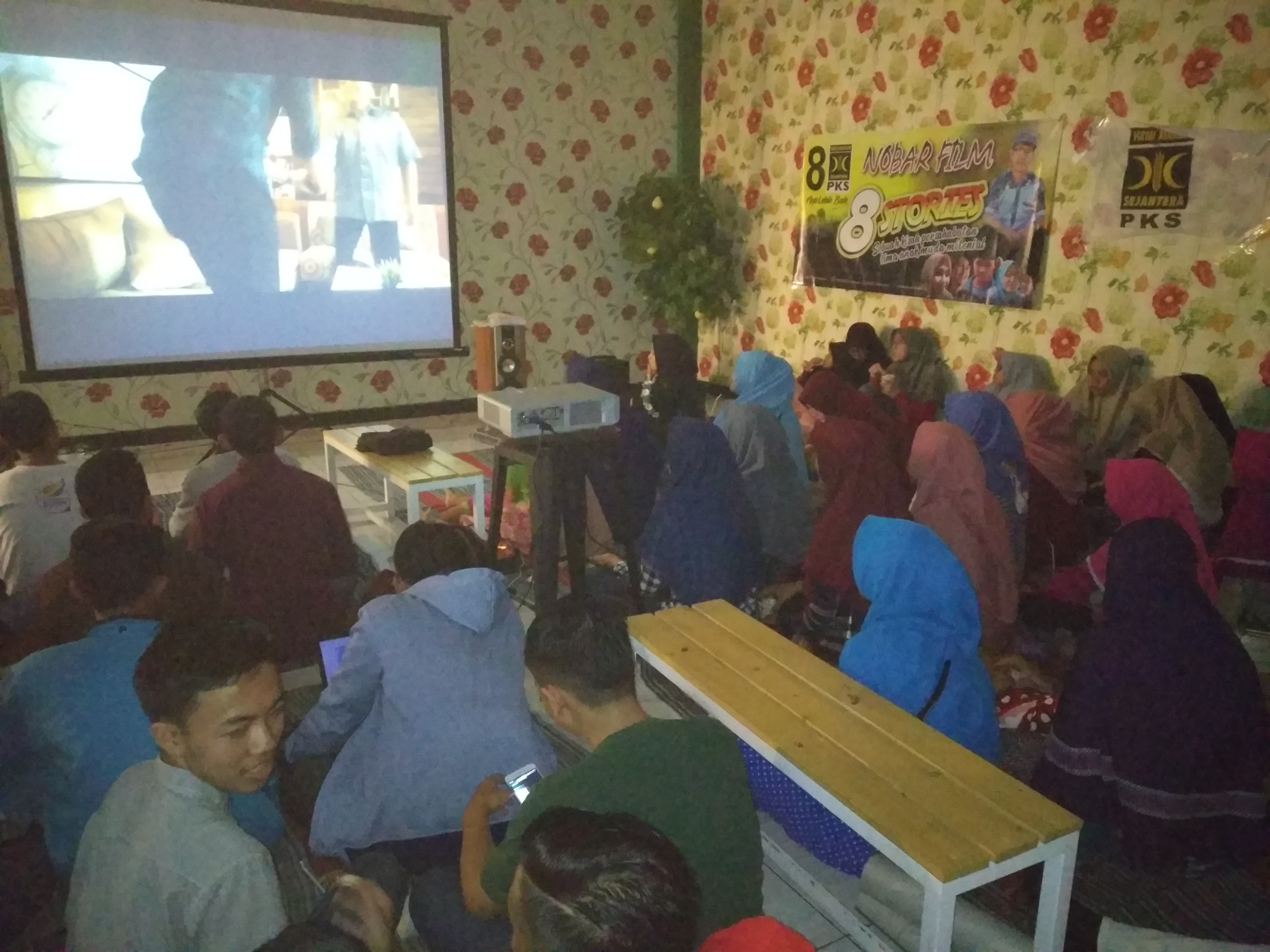 Serentak 8 April, PKS Sumenep Gelar Nobar Film 8 Stories